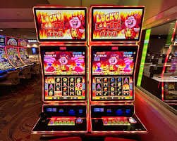 Pengguna Indonesia mengakses lobby game rogtoto slot lewat browser smartphone